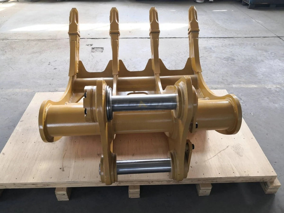 Bedrock Attachments – Excavator Rake GP-GP CB Linkage