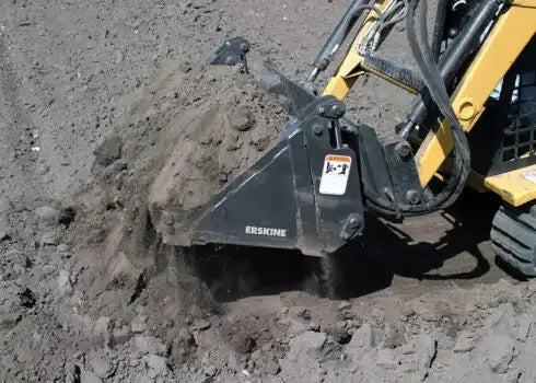 Erskine Attachments – Mini 4-in-1 Combination Bucket