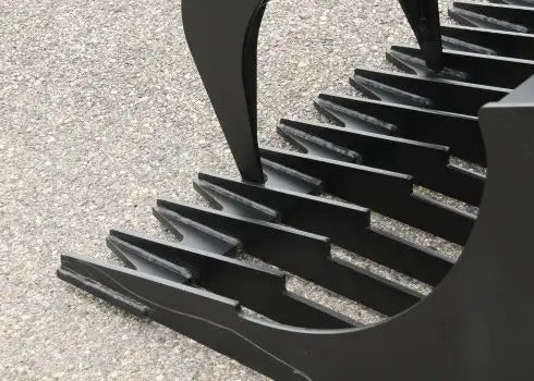Erskine Attachments – Skeleton Grapple Rock Bucket